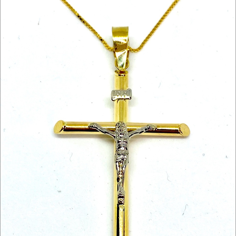 Necklace cross and chain solid gold 10k 70%